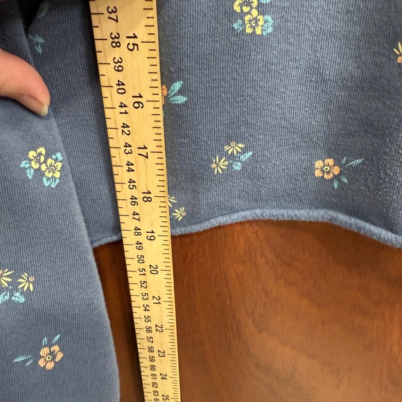 Target Wild Fable‎ Blue Floral Print Cropped Raw Hem Sweatshirt Comfy Casual - Picture 6 of 7